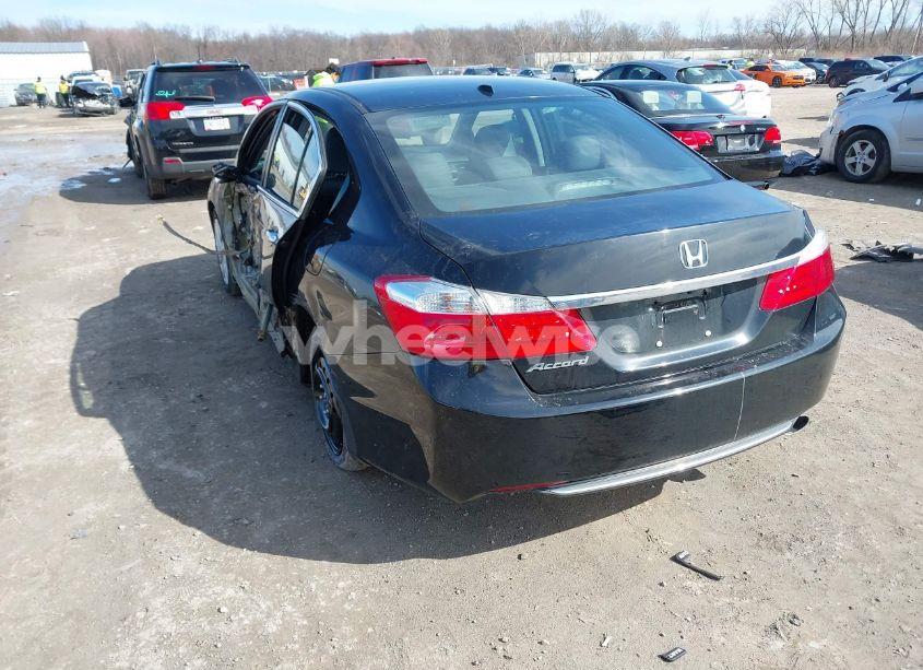 Photo 3 of 2015 Honda Accord EX-L (VIN 1HGCR2F84FA269862)