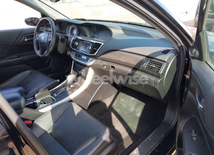 Photo 5 of 2015 Honda Accord EX-L (VIN 1HGCR2F84FA269862)