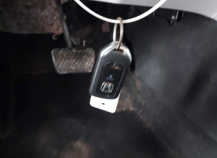 Photo 11 of 2015 Honda Accord EX-L (VIN 1HGCR2F84FA272812)