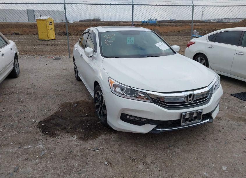 2016 Honda Accord EX-L (VIN 1HGCR2F84GA055679) main photo