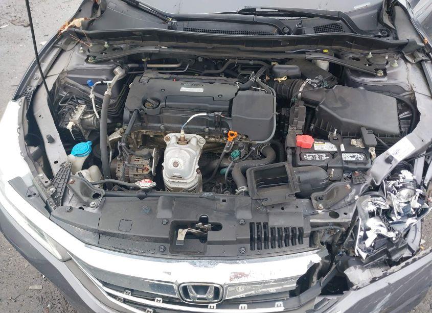 Photo 10 of 2016 Honda Accord EX-L (VIN 1HGCR2F84GA078606)