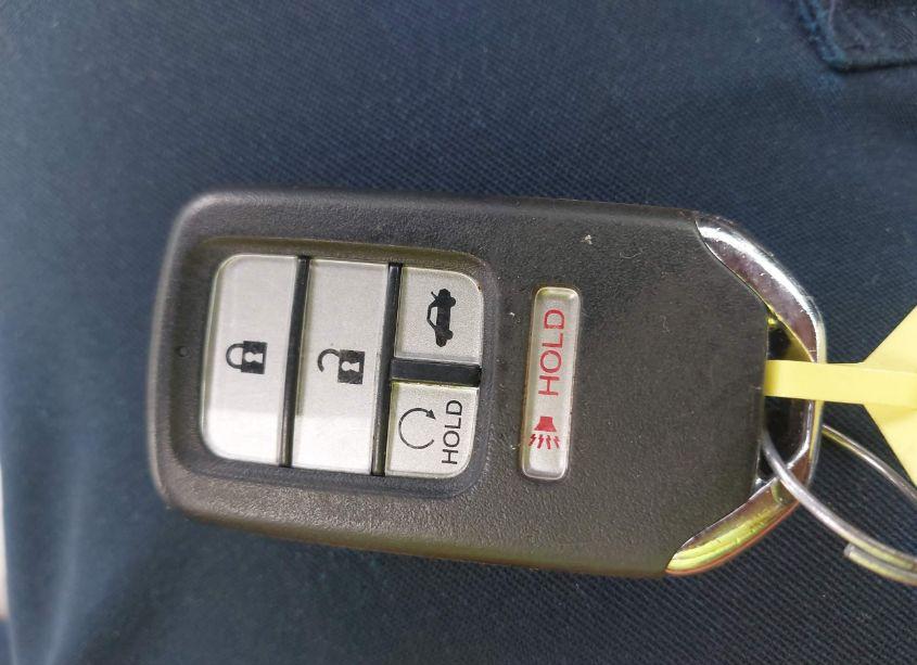 Photo 11 of 2016 Honda Accord EX-L (VIN 1HGCR2F84GA078606)