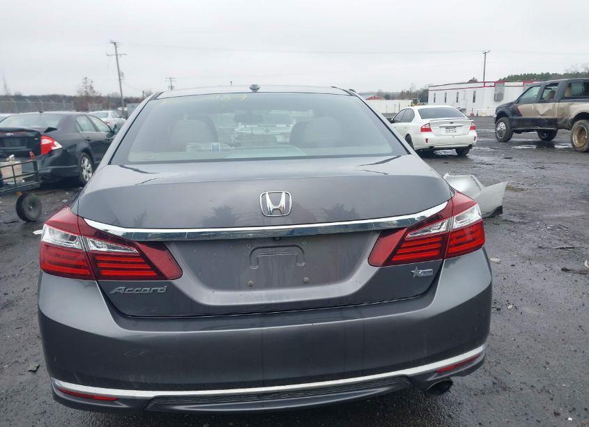 Photo 16 of 2016 Honda Accord EX-L (VIN 1HGCR2F84GA078606)