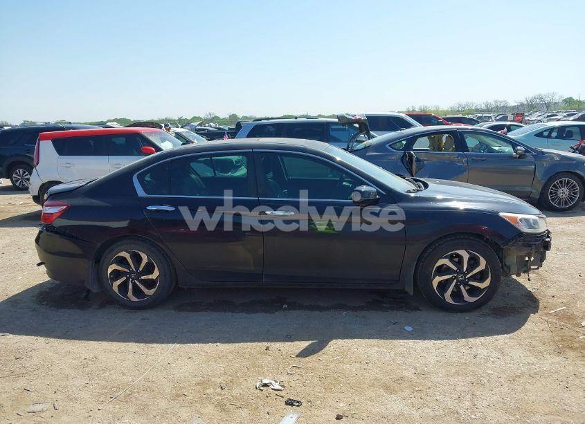 Photo 13 of 2016 Honda Accord EX-L (VIN 1HGCR2F84GA126752)