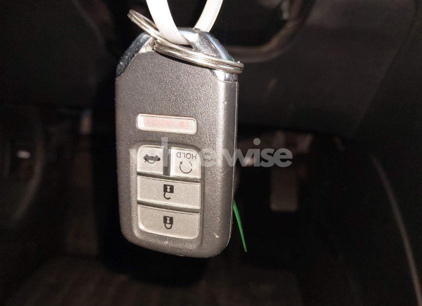 Photo 11 of 2016 Honda Accord EX-L (VIN 1HGCR2F84GA133913)