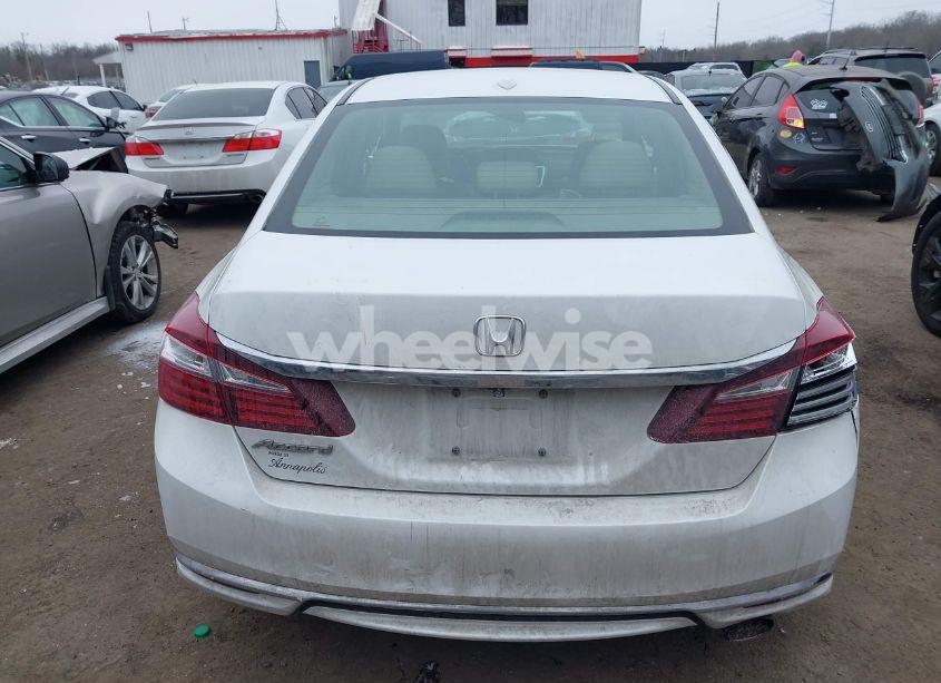 Photo 17 of 2016 Honda Accord EX-L (VIN 1HGCR2F84GA168029)