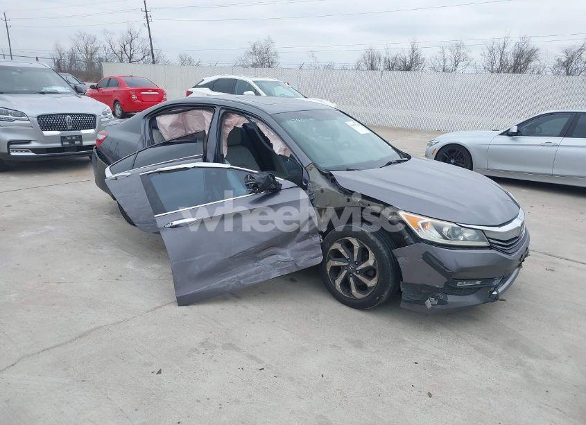 Photo 6 of 2017 Honda Accord EX-L (VIN 1HGCR2F84HA031819)