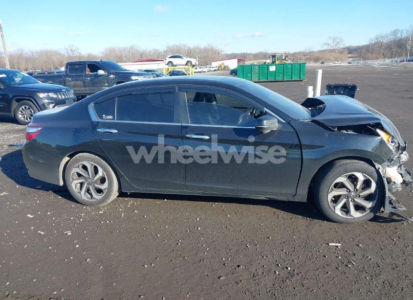 Photo 14 of 2017 Honda Accord EX-L (VIN 1HGCR2F84HA039158)