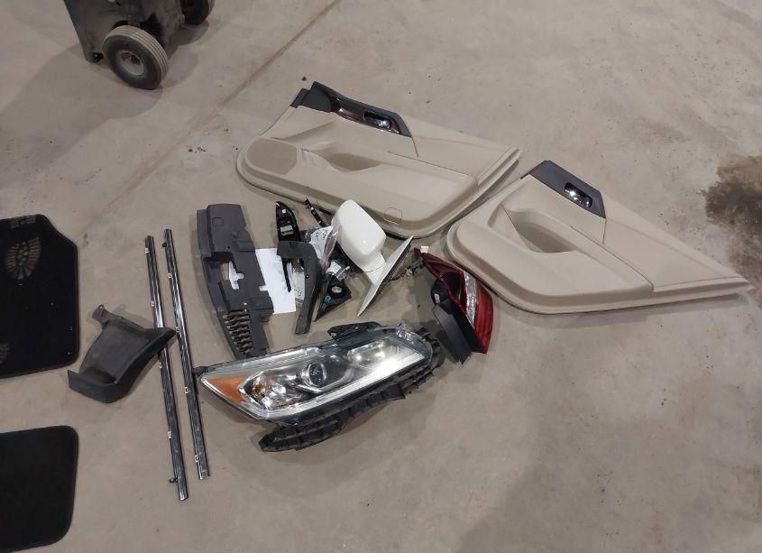 Photo 12 of 2017 Honda Accord EX-L (VIN 1HGCR2F84HA116143)