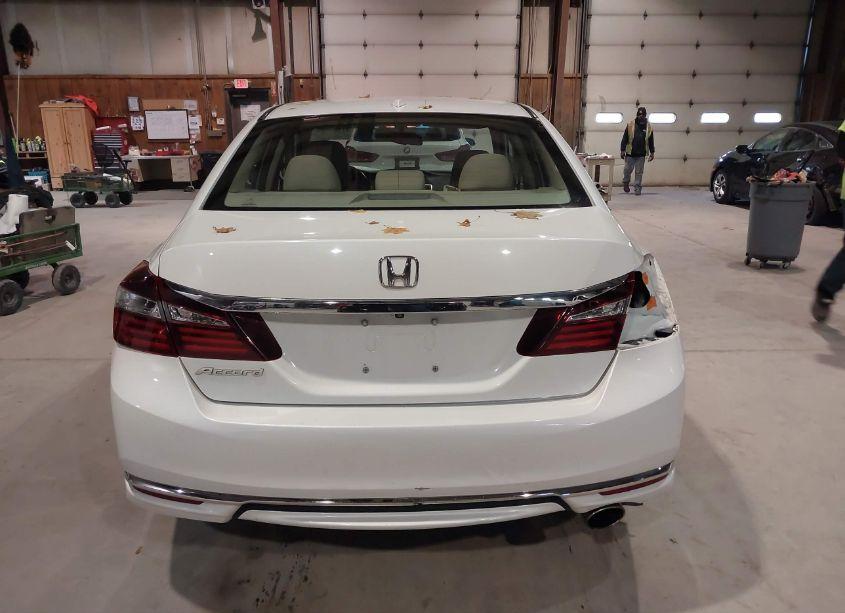 Photo 17 of 2017 Honda Accord EX-L (VIN 1HGCR2F84HA116143)