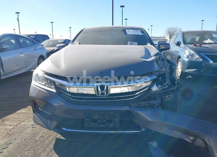 Photo 13 of 2017 Honda Accord EX-L (VIN 1HGCR2F84HA136649)