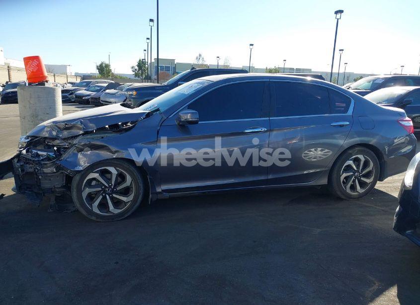 Photo 15 of 2017 Honda Accord EX-L (VIN 1HGCR2F84HA136649)