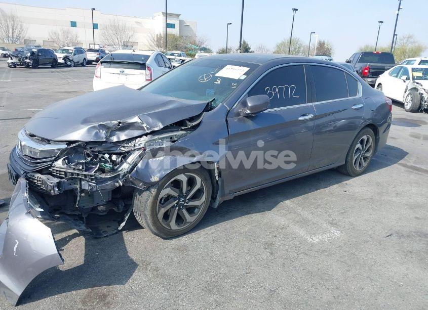 Photo 2 of 2017 Honda Accord EX-L (VIN 1HGCR2F84HA136649)