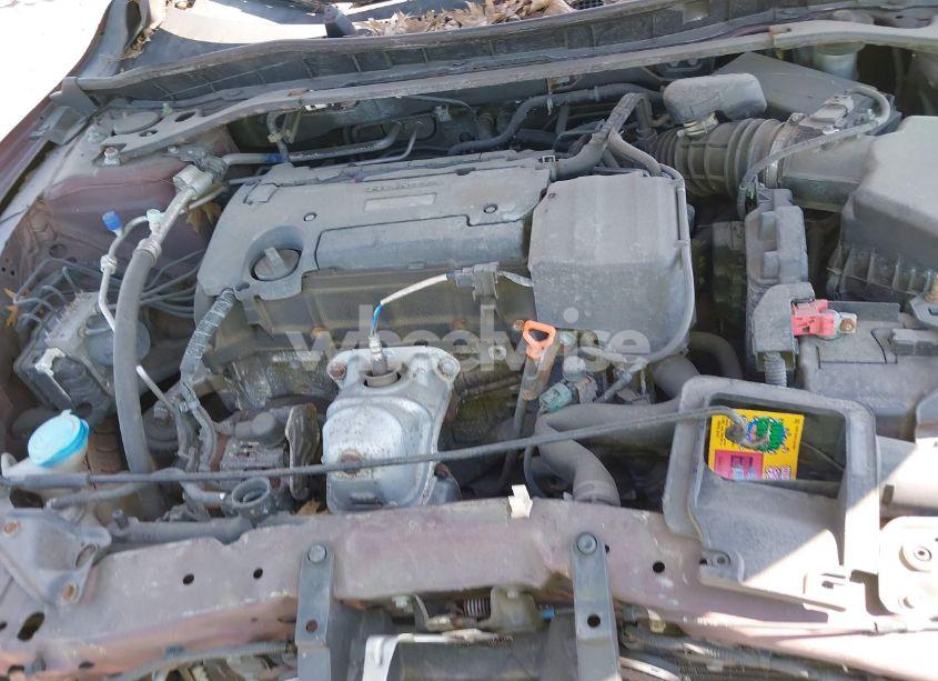 Photo 10 of 2017 Honda Accord EX-L (VIN 1HGCR2F84HA199993)