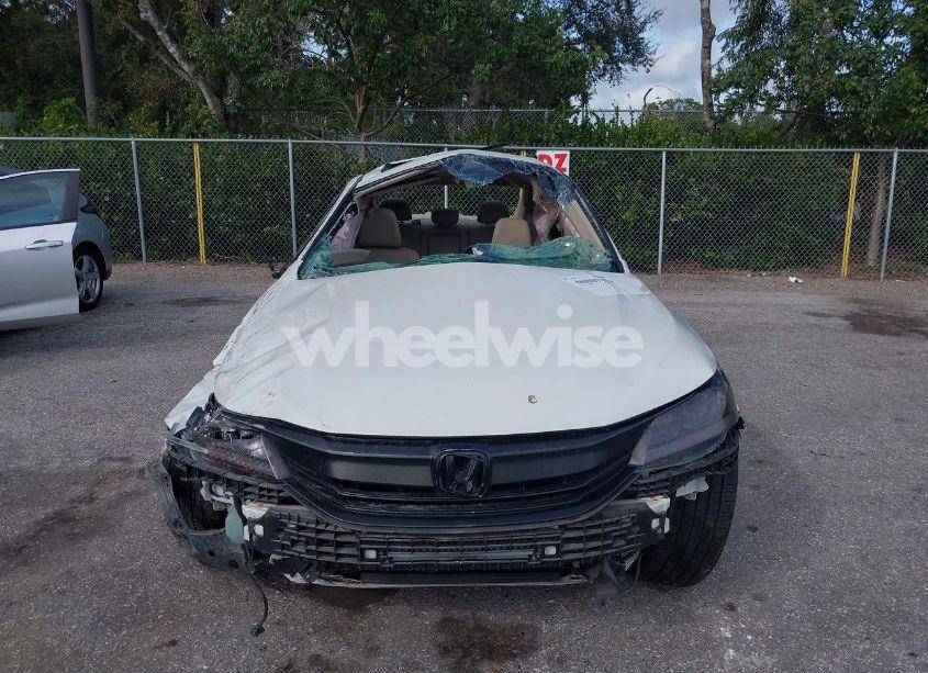 Photo 6 of 2017 Honda Accord EX-L (VIN 1HGCR2F84HA207946)