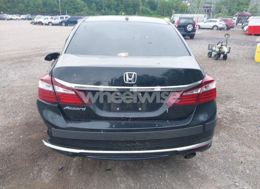 Photo 17 of 2017 Honda Accord EX-L (VIN 1HGCR2F84HA229655)