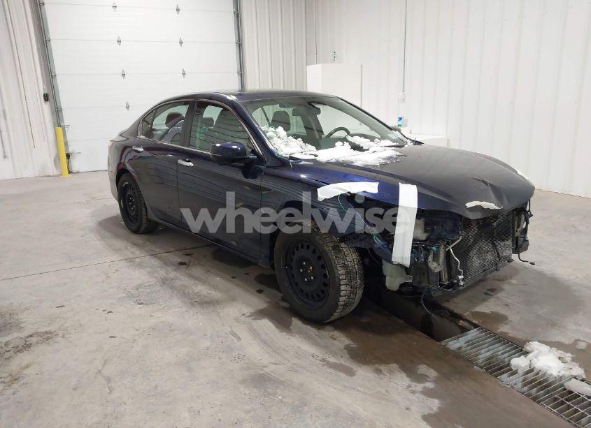 2017 Honda Accord EX-L (VIN 1HGCR2F84HA243717) main photo