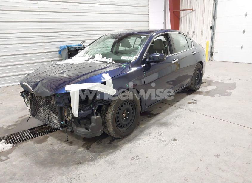 Photo 2 of 2017 Honda Accord EX-L (VIN 1HGCR2F84HA243717)