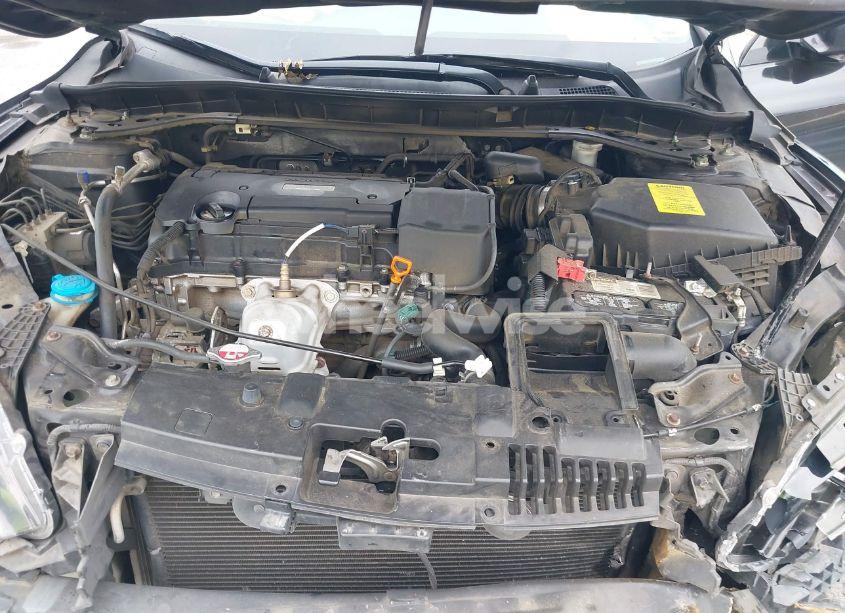 Photo 10 of 2017 Honda Accord EX-L (VIN 1HGCR2F84HA250845)