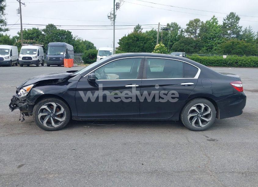 Photo 14 of 2017 Honda Accord EX-L (VIN 1HGCR2F84HA250845)