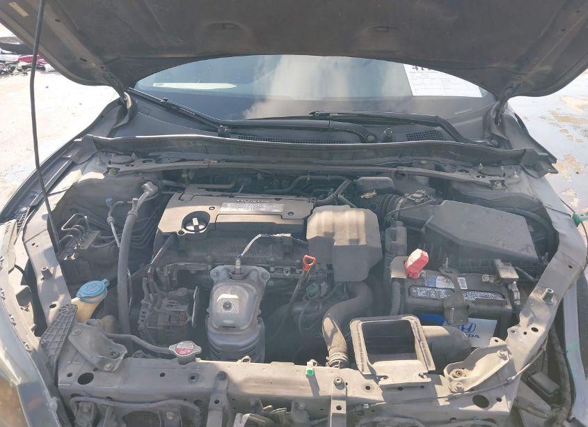 Photo 10 of 2013 Honda Accord EX-L (VIN 1HGCR2F85DA001822)