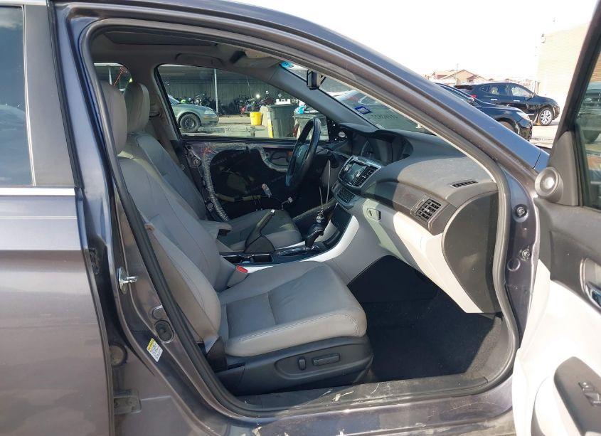 Photo 5 of 2013 Honda Accord EX-L (VIN 1HGCR2F85DA001822)