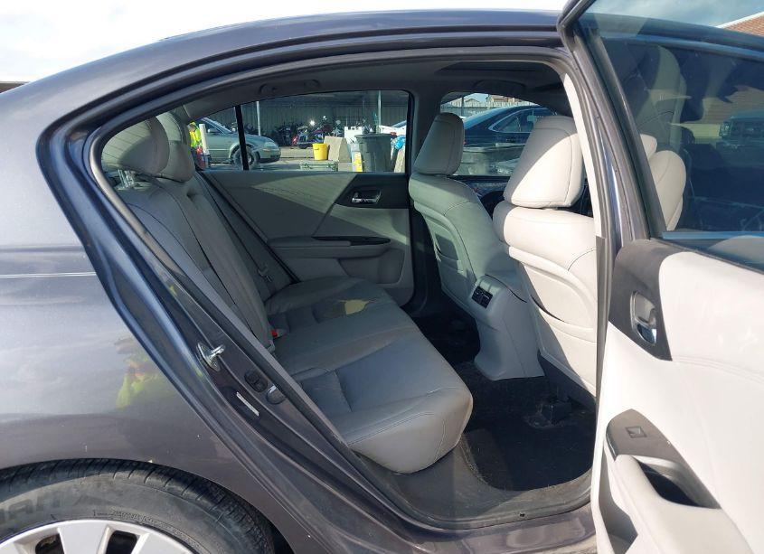 Photo 8 of 2013 Honda Accord EX-L (VIN 1HGCR2F85DA001822)