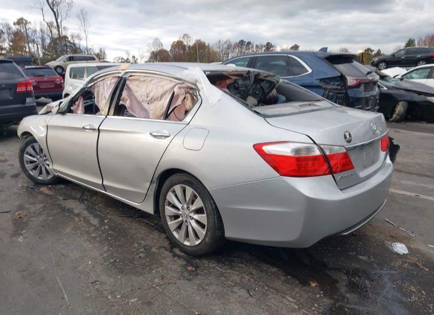 Photo 3 of 2013 Honda Accord EX-L (VIN 1HGCR2F85DA014991)