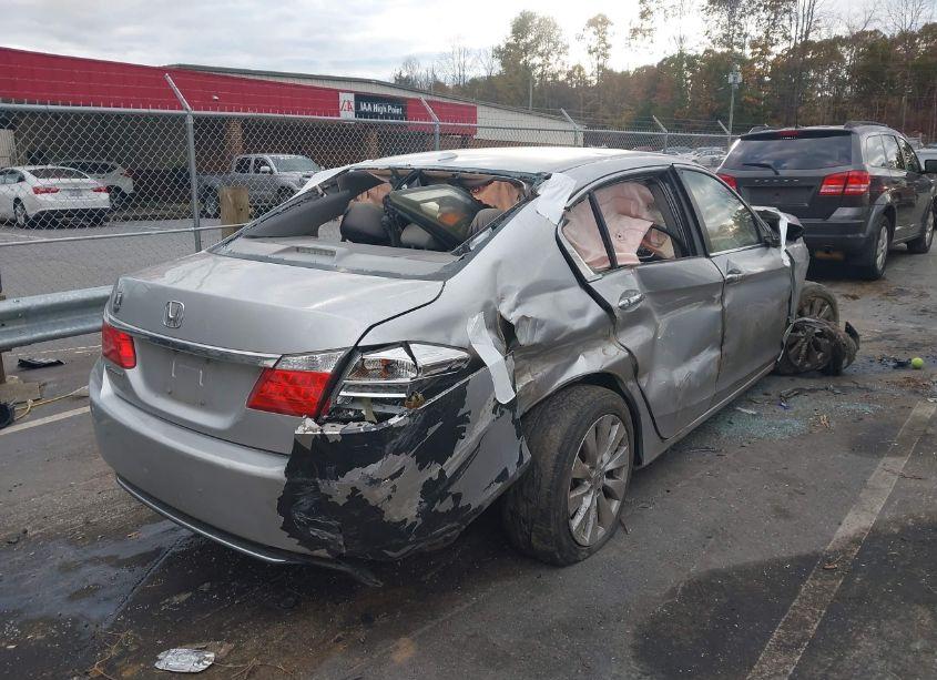 Photo 4 of 2013 Honda Accord EX-L (VIN 1HGCR2F85DA014991)