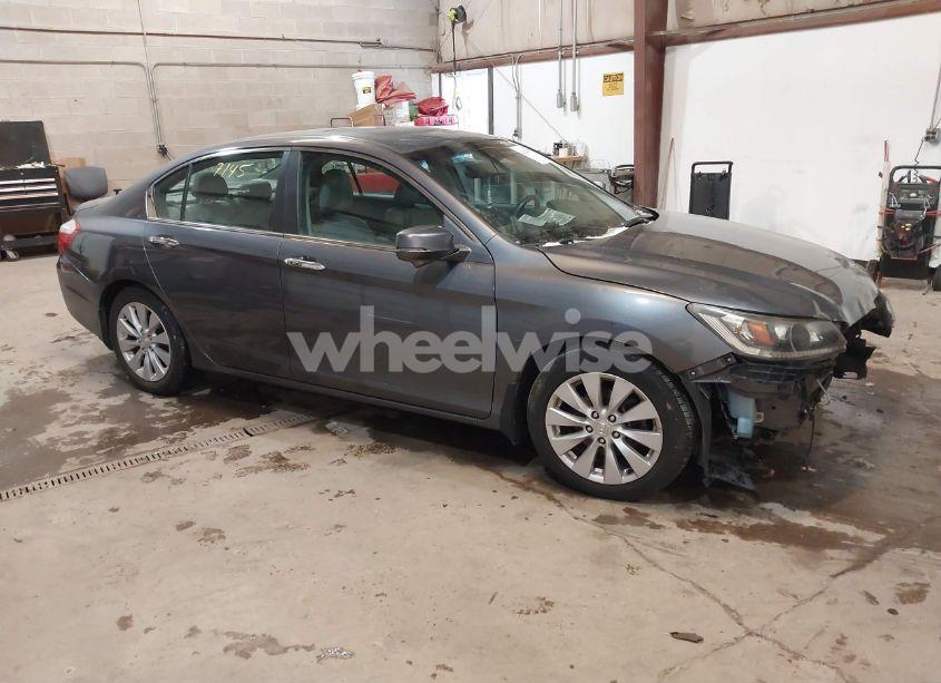 2013 Honda Accord EX-L (VIN 1HGCR2F85DA037543) main photo