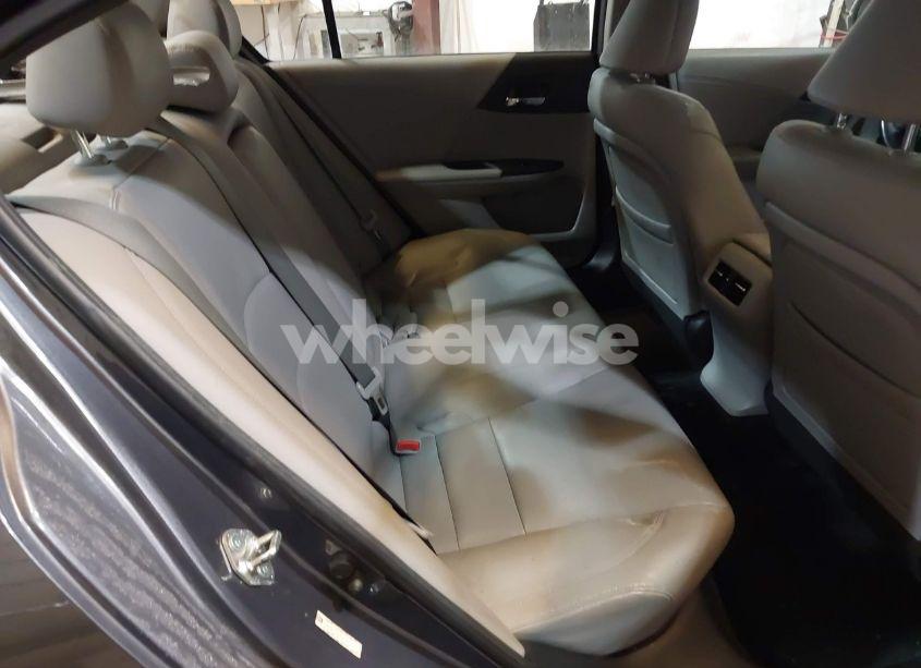 Photo 8 of 2013 Honda Accord EX-L (VIN 1HGCR2F85DA037543)