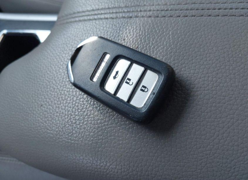 Photo 11 of 2013 Honda Accord EX-L (VIN 1HGCR2F85DA074298)