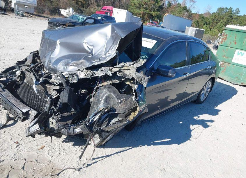 Photo 2 of 2013 Honda Accord EX-L (VIN 1HGCR2F85DA074298)