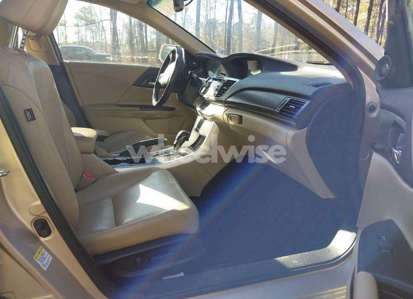 Photo 5 of 2013 Honda Accord EX-L (VIN 1HGCR2F85DA134788)