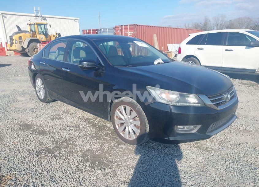 2013 Honda Accord EX-L (VIN 1HGCR2F85DA147590) main photo
