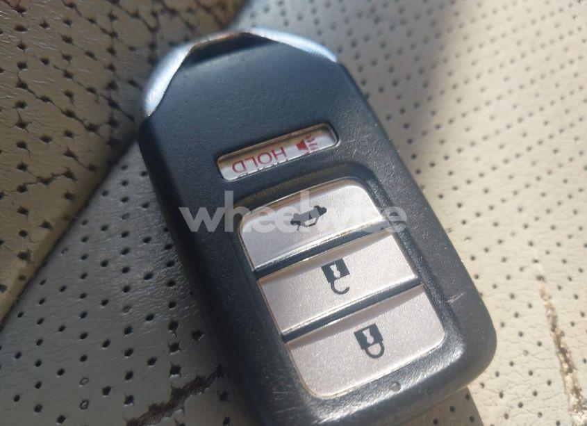 Photo 11 of 2013 Honda Accord EX-L (VIN 1HGCR2F85DA147590)