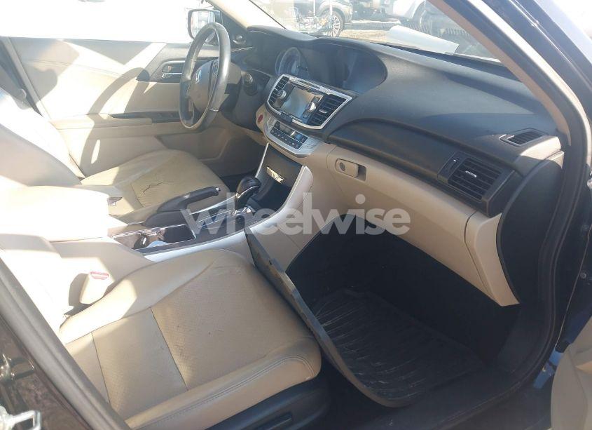 Photo 5 of 2013 Honda Accord EX-L (VIN 1HGCR2F85DA147590)