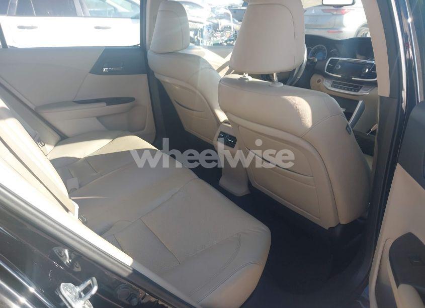 Photo 8 of 2013 Honda Accord EX-L (VIN 1HGCR2F85DA147590)