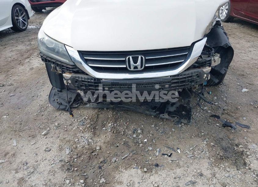Photo 18 of 2013 Honda Accord EX-L (VIN 1HGCR2F85DA180475)