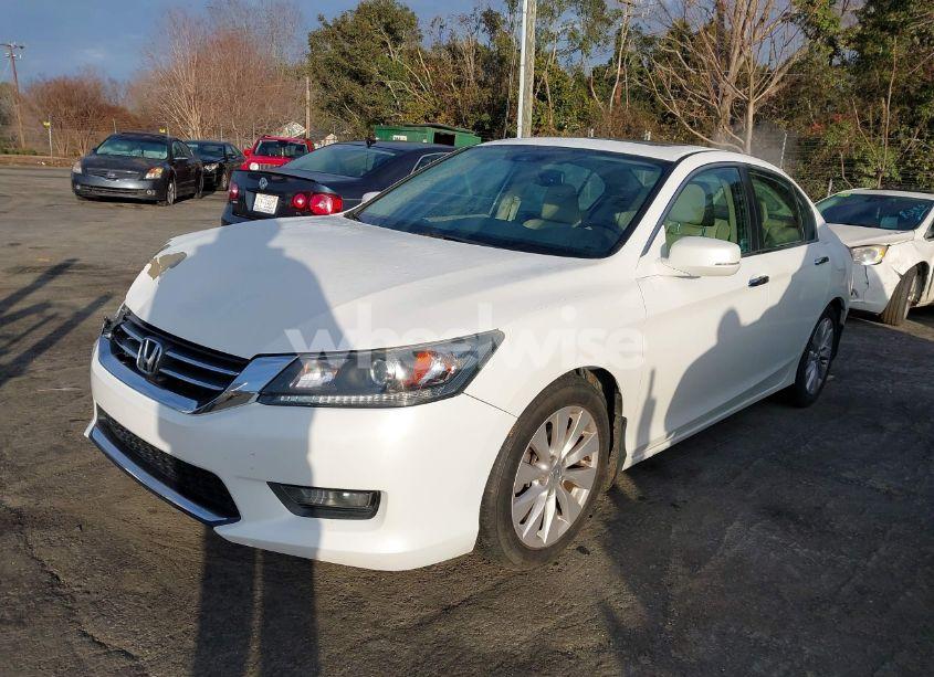 Photo 2 of 2014 Honda Accord EX-L (VIN 1HGCR2F85EA009064)