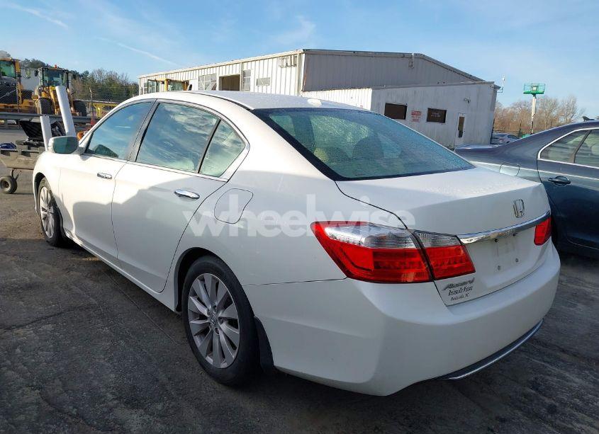 Photo 3 of 2014 Honda Accord EX-L (VIN 1HGCR2F85EA009064)