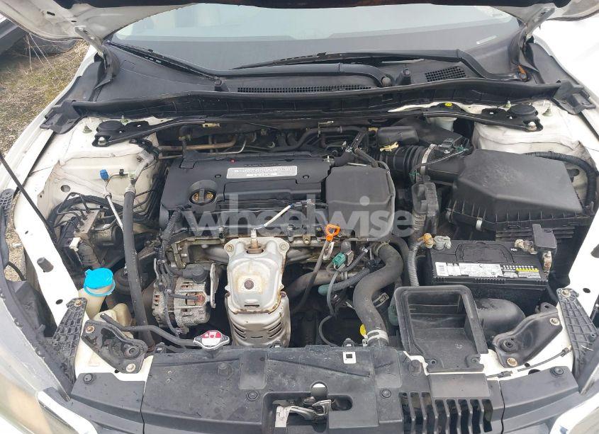 Photo 10 of 2014 Honda Accord EX-L (VIN 1HGCR2F85EA034479)