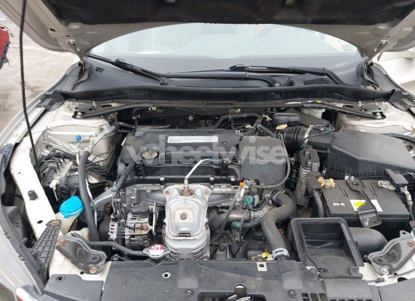 Photo 10 of 2014 Honda Accord EX-L (VIN 1HGCR2F85EA092947)