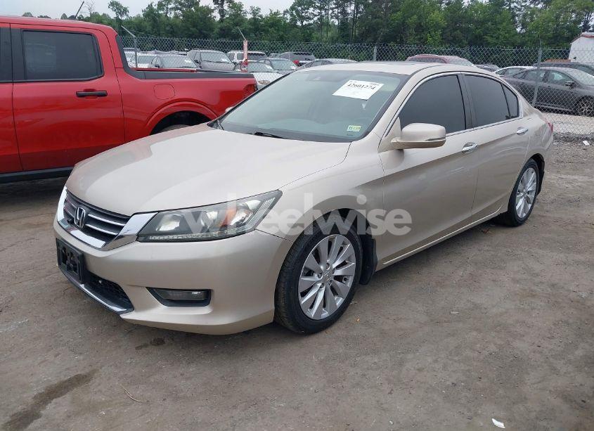 Photo 2 of 2014 Honda Accord EX-L (VIN 1HGCR2F85EA092947)