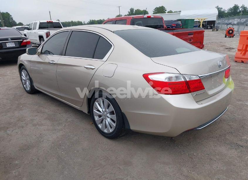 Photo 3 of 2014 Honda Accord EX-L (VIN 1HGCR2F85EA092947)