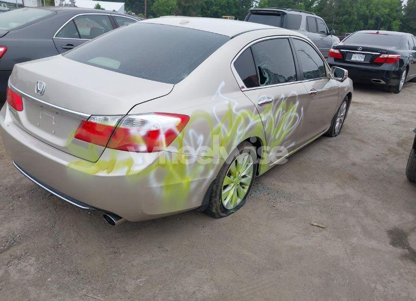 Photo 4 of 2014 Honda Accord EX-L (VIN 1HGCR2F85EA092947)