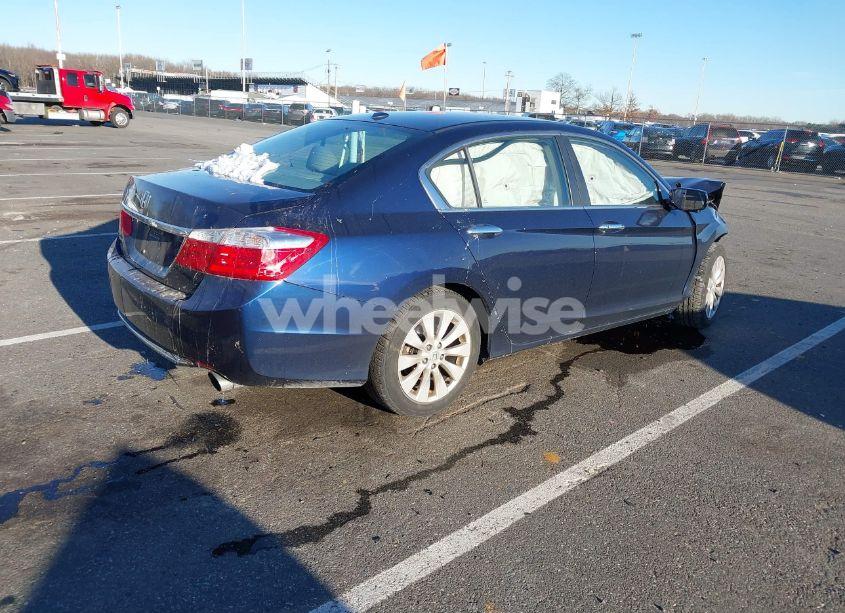 Photo 4 of 2014 Honda Accord EX-L (VIN 1HGCR2F85EA205215)