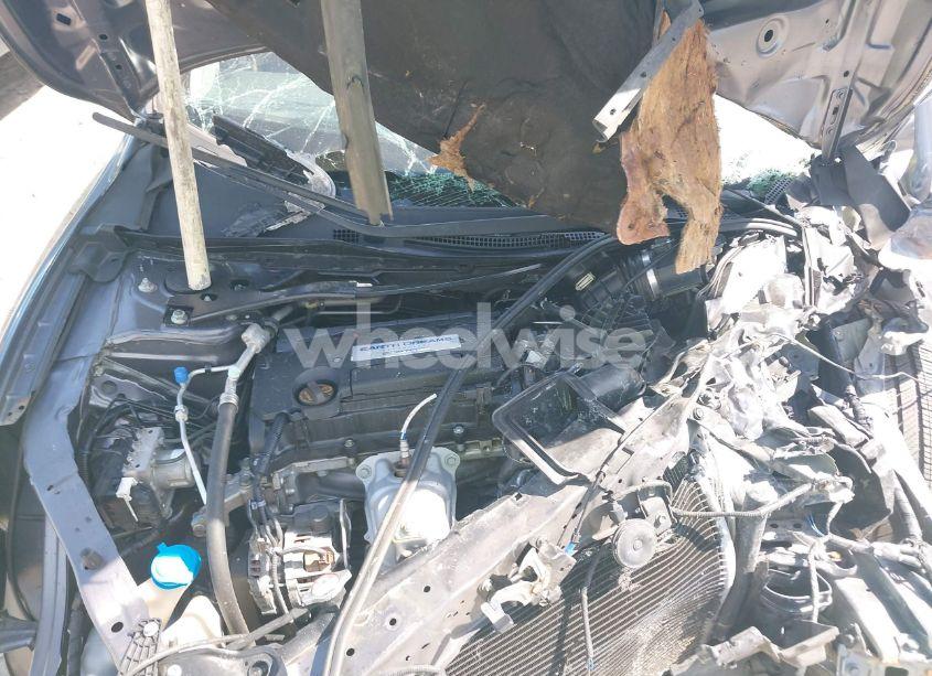 Photo 10 of 2014 Honda Accord EX-L (VIN 1HGCR2F85EA221849)