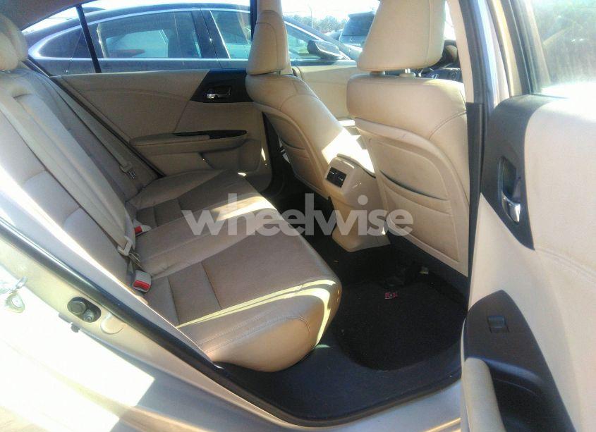 Photo 8 of 2014 Honda Accord EX-L (VIN 1HGCR2F85EA226369)