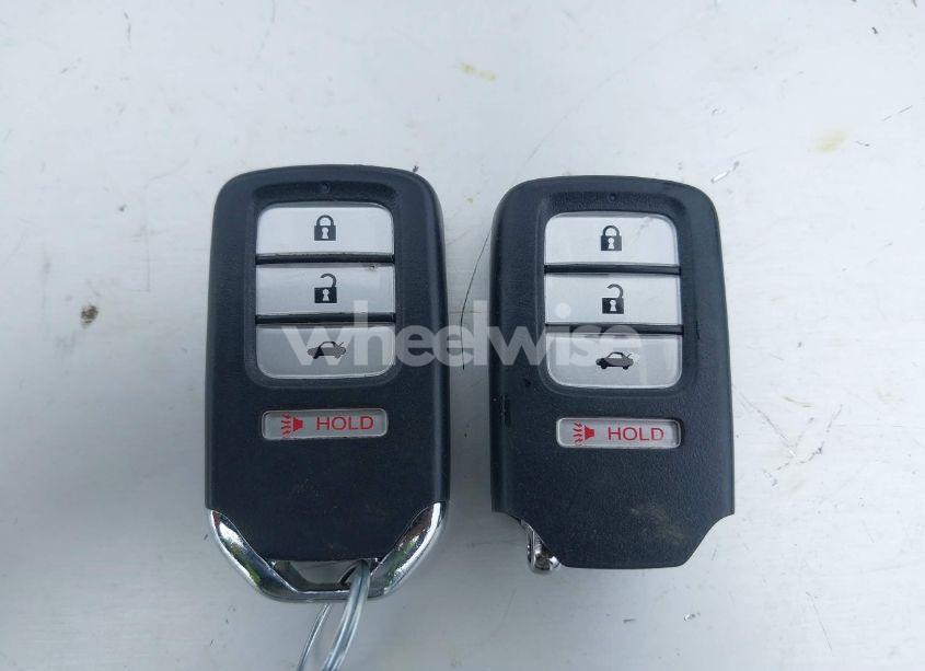 Photo 11 of 2015 Honda Accord EX-L (VIN 1HGCR2F85FA008255)